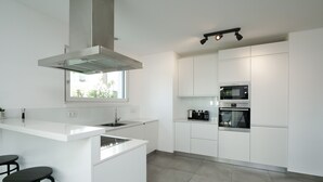 Unclassified image, 4 of 16, button - 2BR Apt 100 m2 w Terrace Garden & Pkg (Luxembourg City)