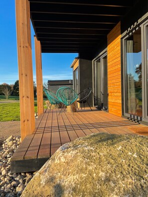 Terrace/patio - Tiny Igloo Karlsson on Lake Belau (Belau)