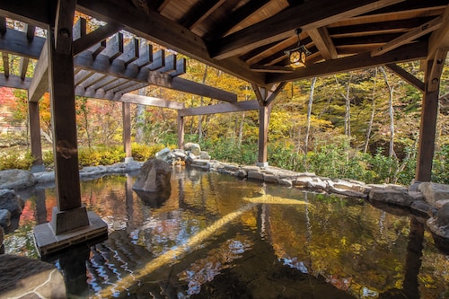 Shionoyu Onsen Rengetsu