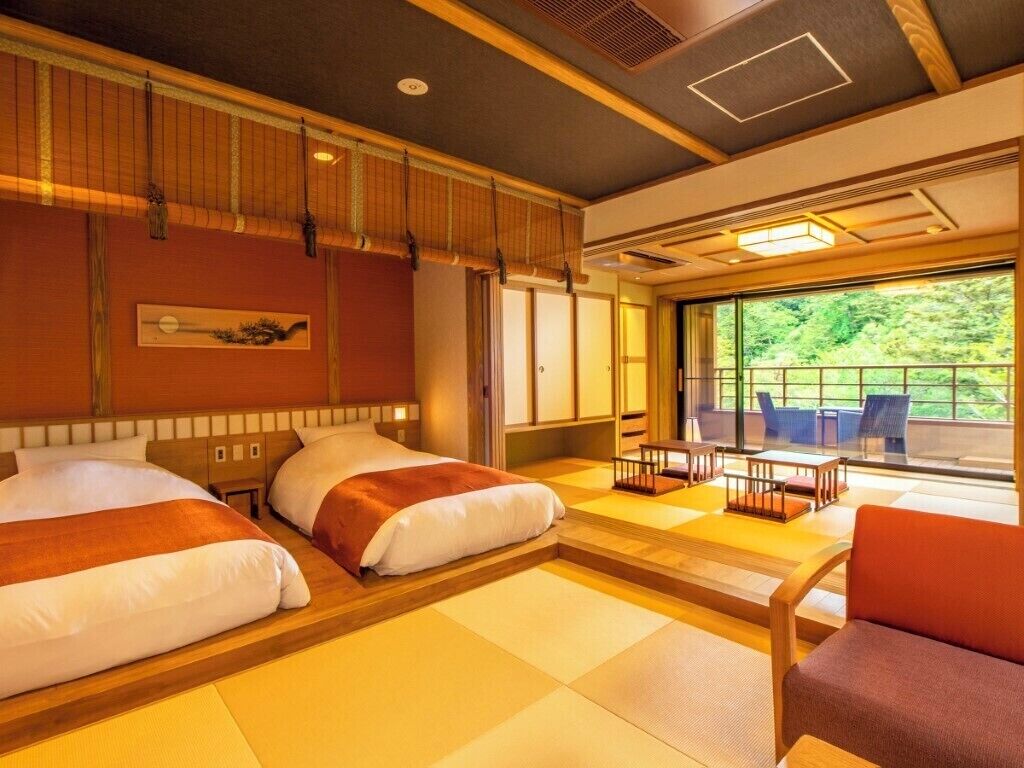 Minibar, in-room safe, free WiFi, bed sheets