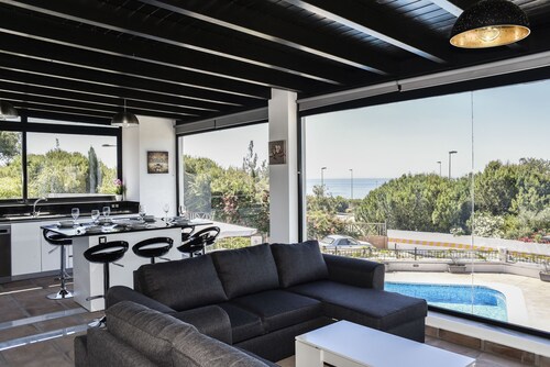 VILLAHOUSE MARBELLA