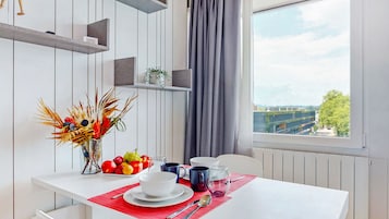 Deluxe Studio | Living area | 43-inch Smart TV with digital channels, TV, Netflix