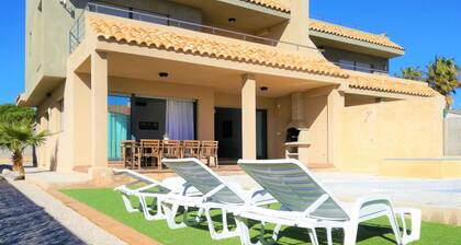 Villa with Private Pool, 100m from Sea, Spacious Garden, Near Calafat in Costa Dorada