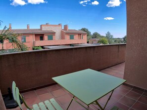 Outdoor dining - Cozy Apartment for Families on First Floor with Marina View (L'Ametlla de Mar)