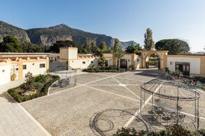 Exterior - Villa del Gattopardo Suites & Spa (Palermo)