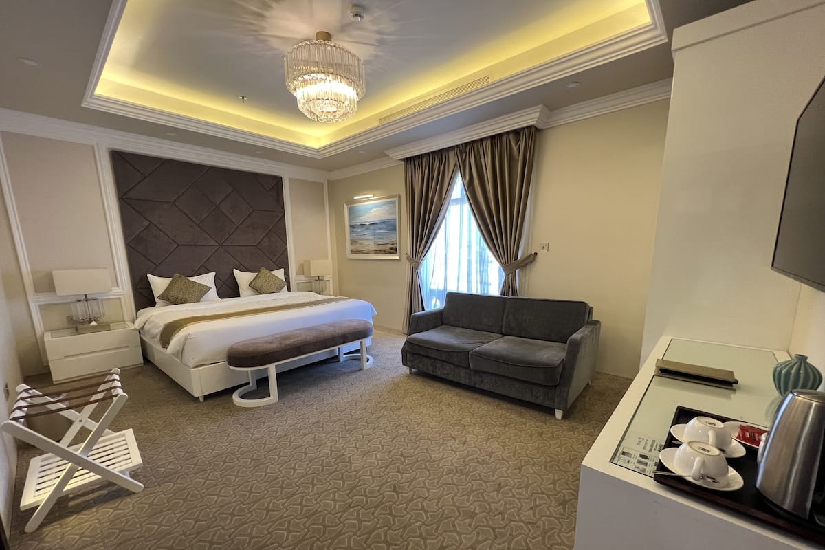 1 bedroom, Egyptian cotton sheets, premium bedding, pillow-top beds