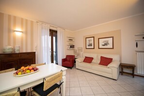 Smart TV 55 pollici con canali satellitari, TV