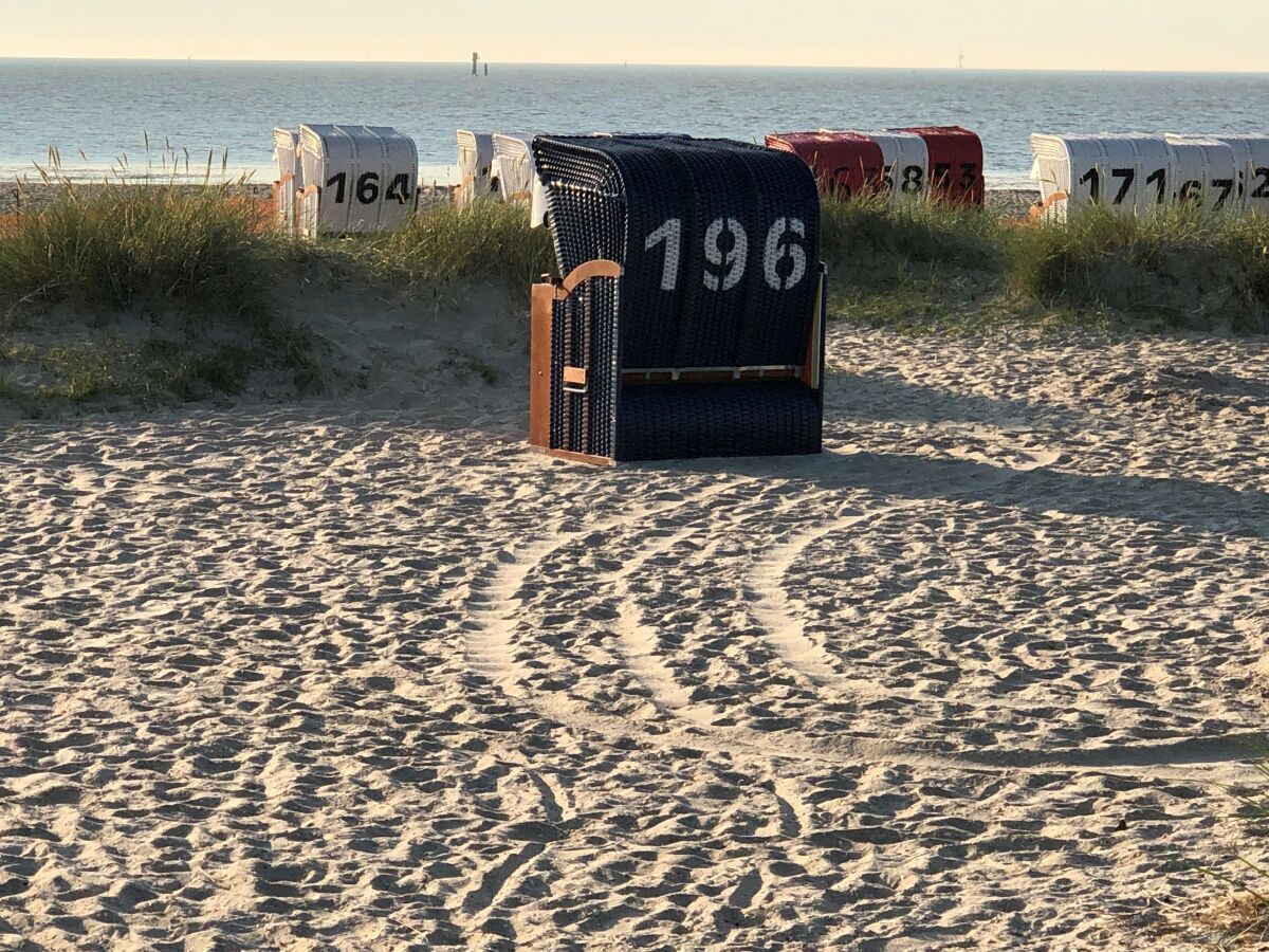 Plage à proximité, chaises longues