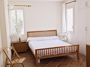 2 makuuhuonetta, ilmainen Wi-Fi, vuodevaatteet