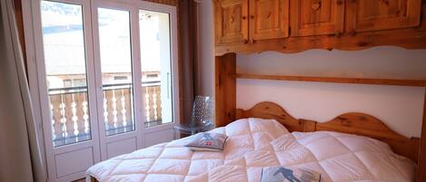 2 bedrooms, free WiFi