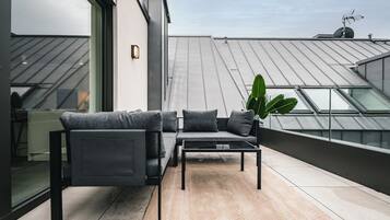 Apartment | Terrace/patio
