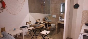 Skipper's Cabin - Free bikes