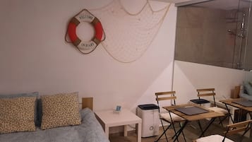 1 chambre, Wi-Fi gratuit, draps fournis