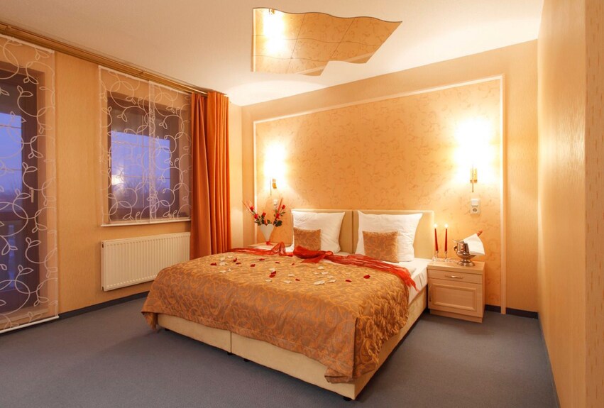 Triple Room 1 - Hotel Willmersdorfer Hof ***S - Cottbus