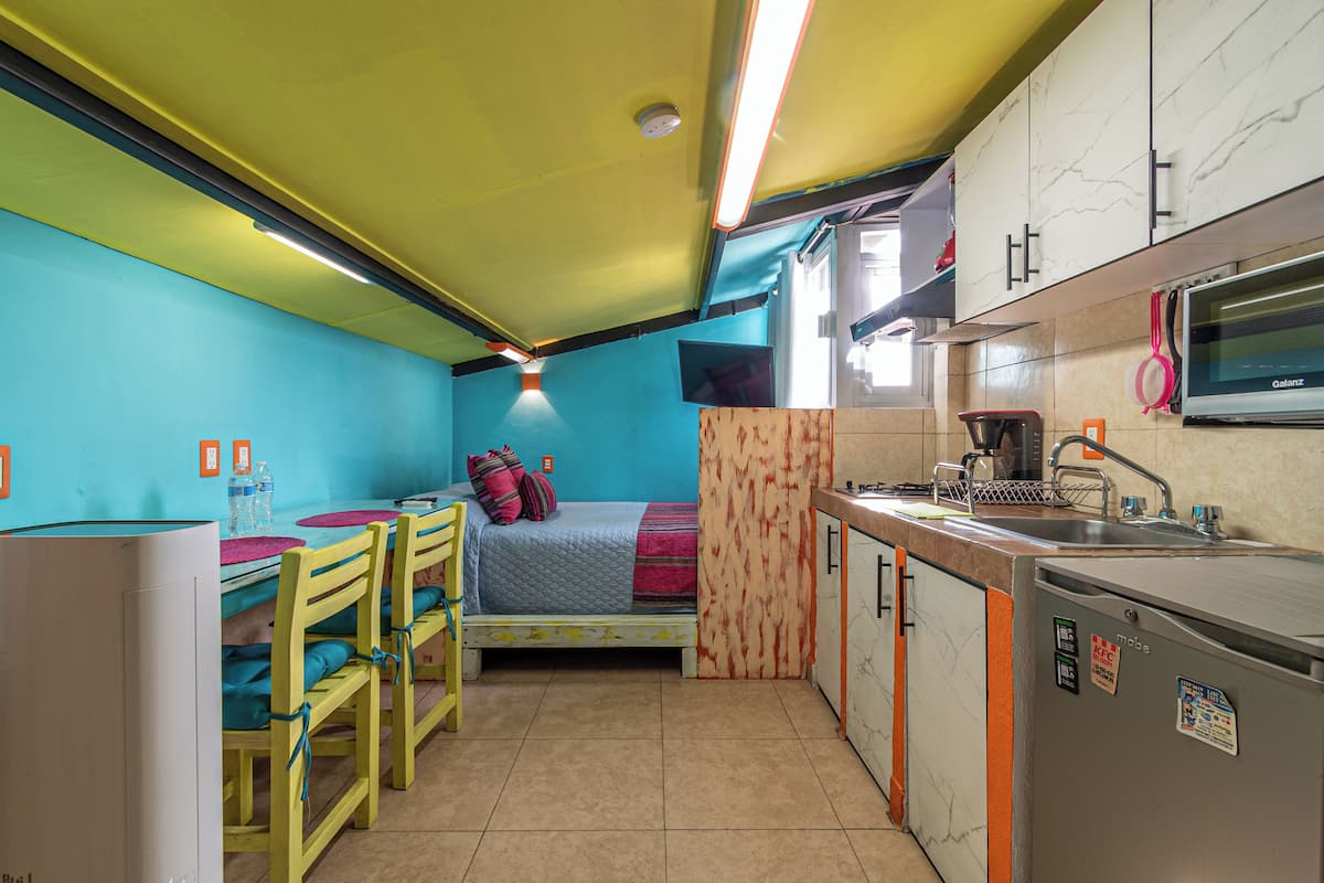 Comfort Loft | 1 bedroom, iron/ironing board, free WiFi, bed sheets