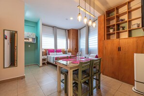 Economy Loft | 1 bedroom, iron/ironing board, free WiFi, bed sheets