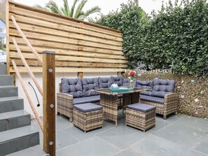 Property grounds - Beach Road House (Ilfracombe)