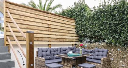 Beach Road House