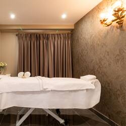 Steam room, Turkish bath/hammam, body treatments, mud baths