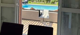 VILLA 5 rooms air-conditioned 10 pers Swimming pool 15 mn Santa Giulia and Palombaggia