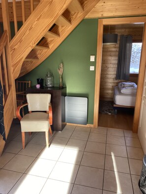 3 chambres, fer et planche à repasser, lit parapluie, Wi-Fi gratuit