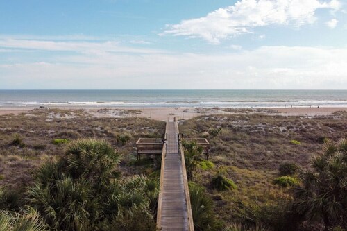 Arenas y Sol - Your summer beach retreat!