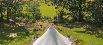 Glamping in Stunning Bell Tent in Bohemia