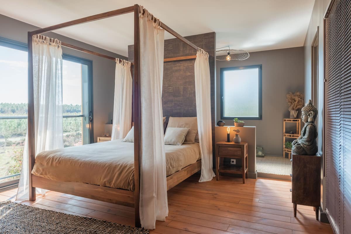 Habitación doble superior, 1 cama de matrimonio, no fumadores, vistas al jardín | Ropa de cama de alta calidad y colchones Select Comfort