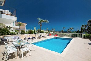 Villa (4 Bedrooms) | Außenbereich