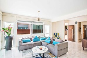 Villa (4 Bedrooms) | Innenbereich