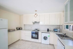 Villa (4 Bedrooms) | Innenbereich