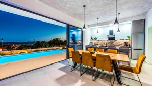Dining - Villa Blue Diamond (Dubrovnik)