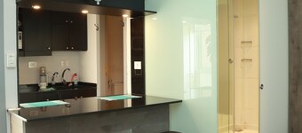 Aurora Studio, by Meta House!