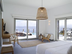 1 bedroom, in-room safe, iron/ironing board, free WiFi - Melidonia Suites Santorini (Thera)