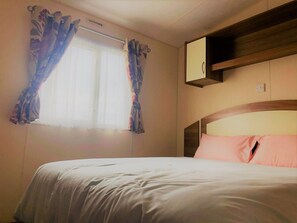 Superior Mobile Home - The Chase Holiday Park (Skegness)