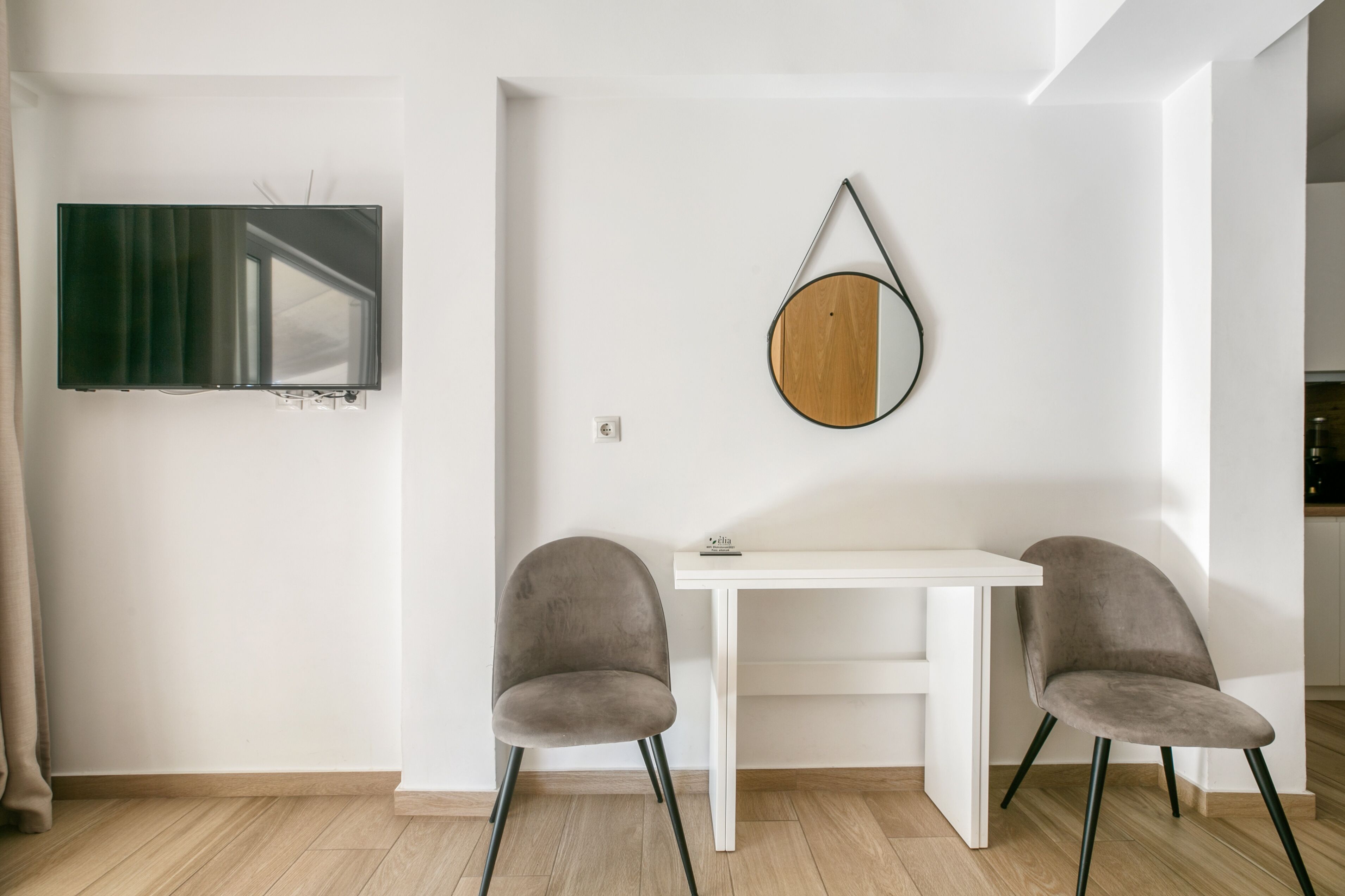 Photo - Elia Kolonaki Luxury Apartments