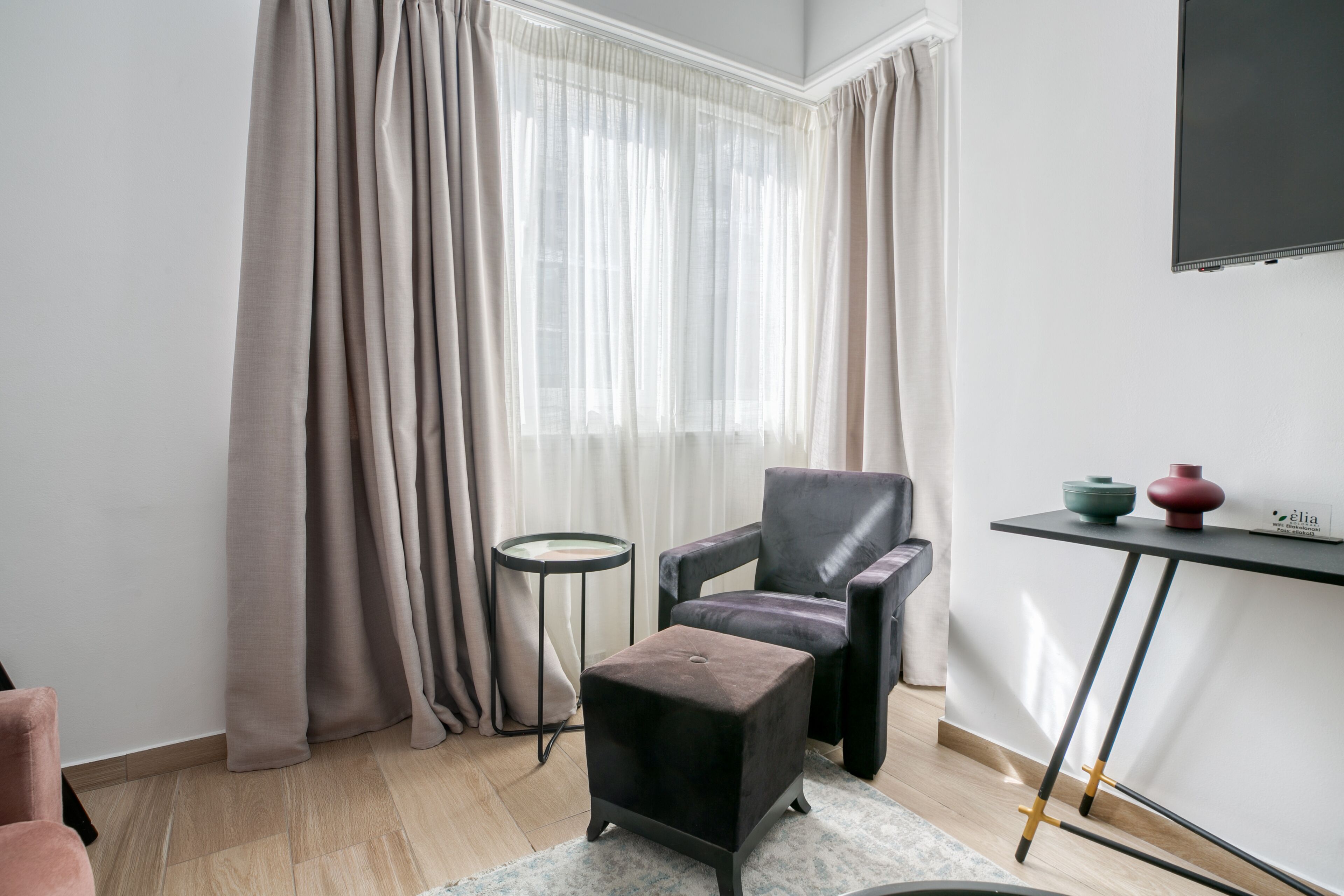 Photo - Elia Kolonaki Luxury Apartments