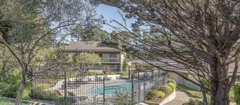 3871 Carmel Woodlands - Townhouse with Pool, Tennis