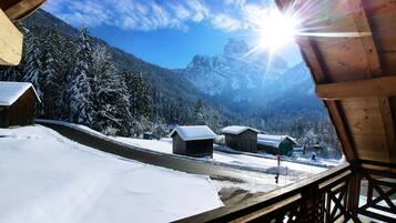 Vue depuis lâhĂ©bergement
