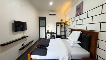 1 Schlafzimmer, italienische Bettbezüge von Frette