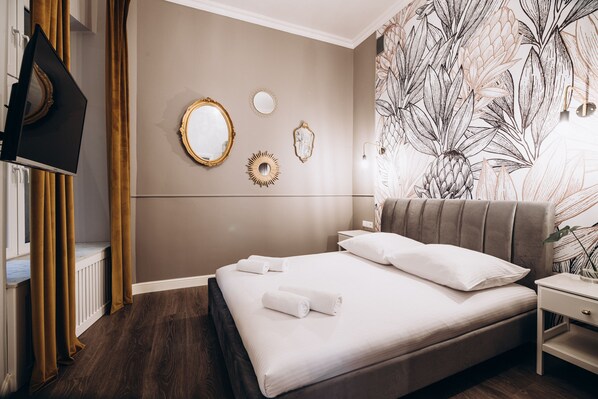 1 غرفة نوم ومساحة عمل للكمبيوتر المحمول وتجهيزات عازلة للصوت