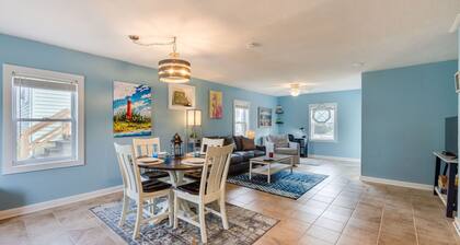 Pet Friendly - 2 Minute Walk to Beach - Updated and Modernized Spotless Clean