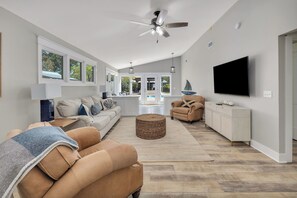 تلفزيون ذكي