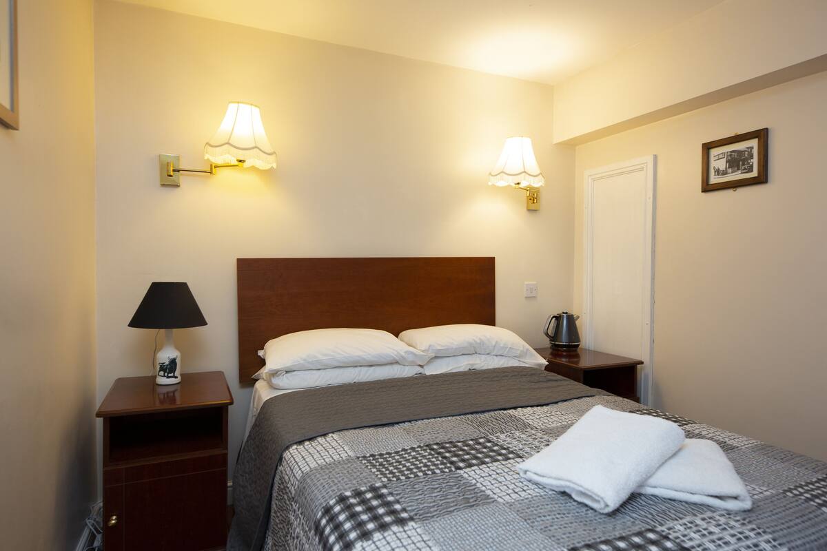 Classic Double Room