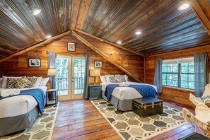 3 bedrooms, iron/ironing board, free WiFi, bed sheets - 2 Hideaway Cabins | 2 Hot Tubs | Dog Friendly (Trenton)