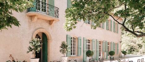Restauration en plein air