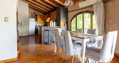 Live the Ruca Apparment experience! Cozy and original