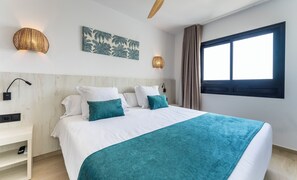 防过敏的被褥、客房内保险箱、笔记本电脑工作区、免费 WiFi