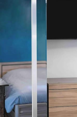 1 chambre, fer et planche Ă repasser, lit parapluie, Wi-Fi gratuit