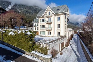 Miremont Apartment is in the annex at the back of this historical building - Miremont Apartment- skiing with Chamonix All Year (Chamonix)